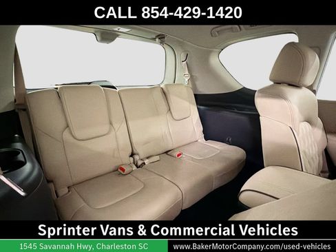 Used 2024 Nissan Armada Platinum w/ Captain's Chairs Package RWD image 28