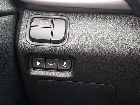 Used 2016 Kia Optima LX FWD image 24