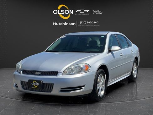 Used 2014 Chevrolet Impala Limited LS FWD image 2