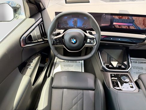 Used 2025 BMW X3 xDrive30i image 17