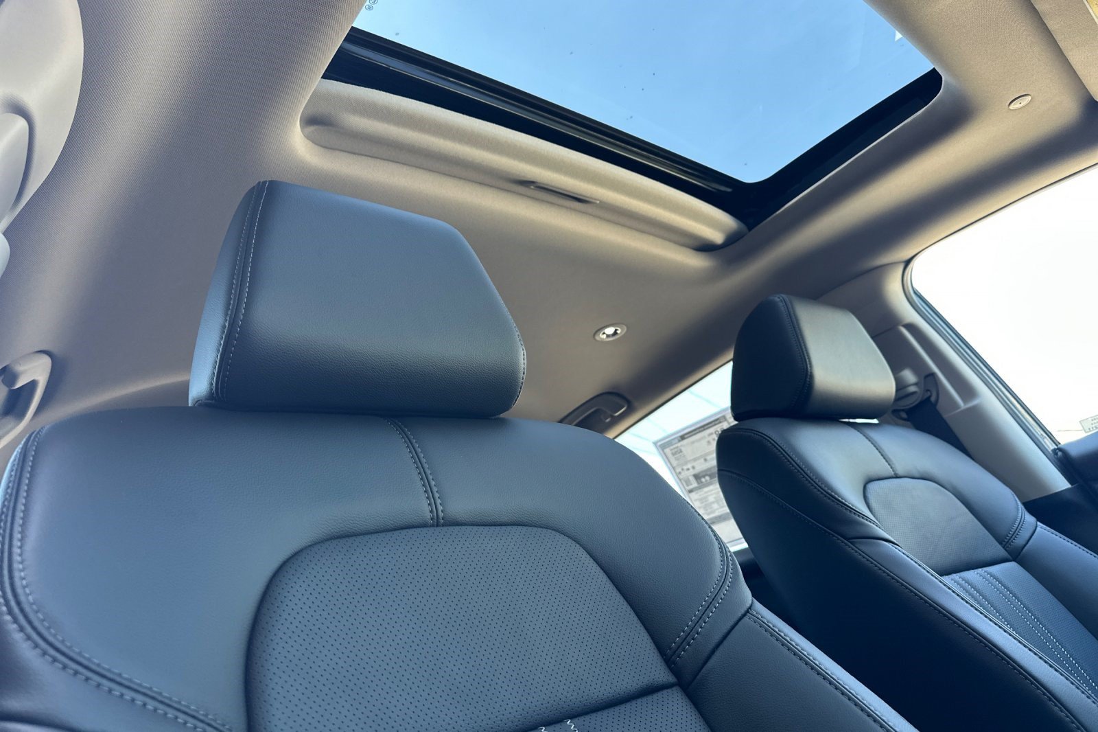 New 2027 Honda HR-V EX-L image 22