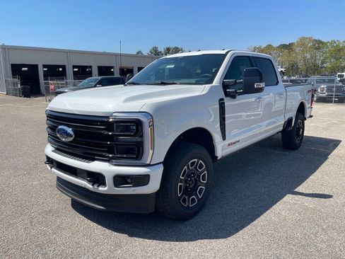 New 2026 Ford F250 Platinum image 2