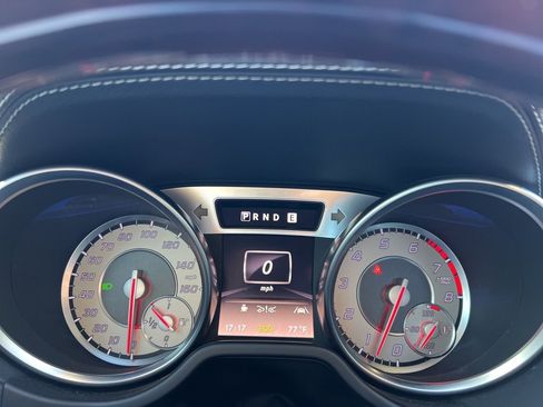 Used 2013 Mercedes-Benz SL 550 image 15