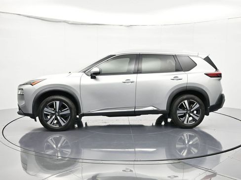 Used 2021 Nissan Rogue SL w/ Premium Package image 8