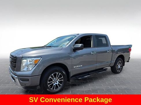 Used 2021 Nissan Titan SV w/ SV Convenience Package AWD/4WD image 4