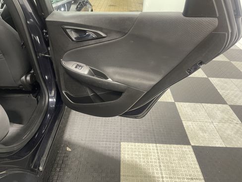 Used 2023 Chevrolet Malibu LT FWD image 18