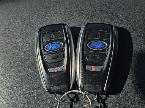 Used 2019 Subaru Outback 3.6R Limited w/ Popular Package #2 image 13