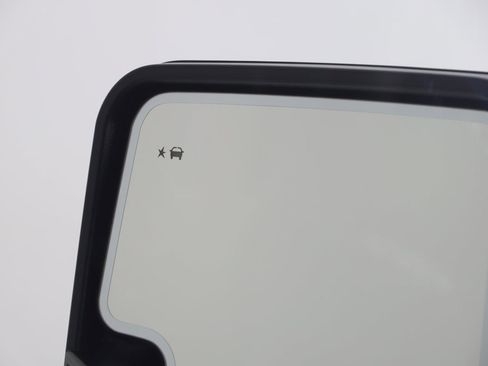 Used 2025 Chevrolet Silverado 2500 ZR2 image 26