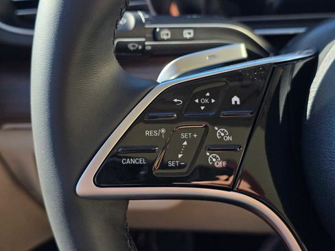 New 2026 Mercedes-Benz GLE 450 4MATIC image 32