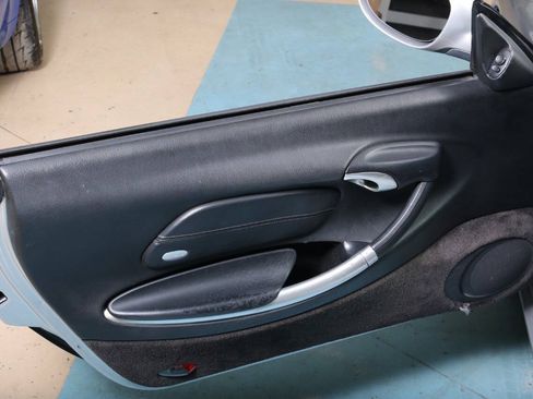 Used 2000 Porsche Boxster S RWD image 32