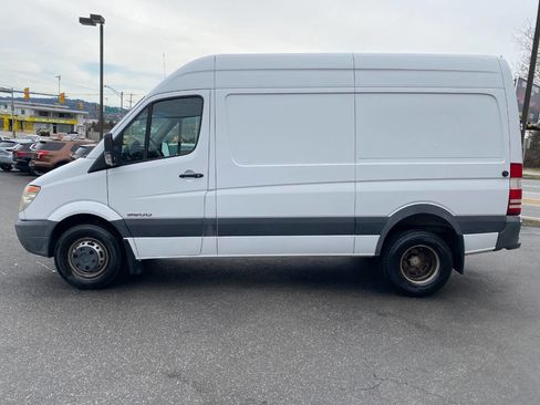 Used 2009 Dodge Sprinter 3500 w/ Rear Heater Group III image 6