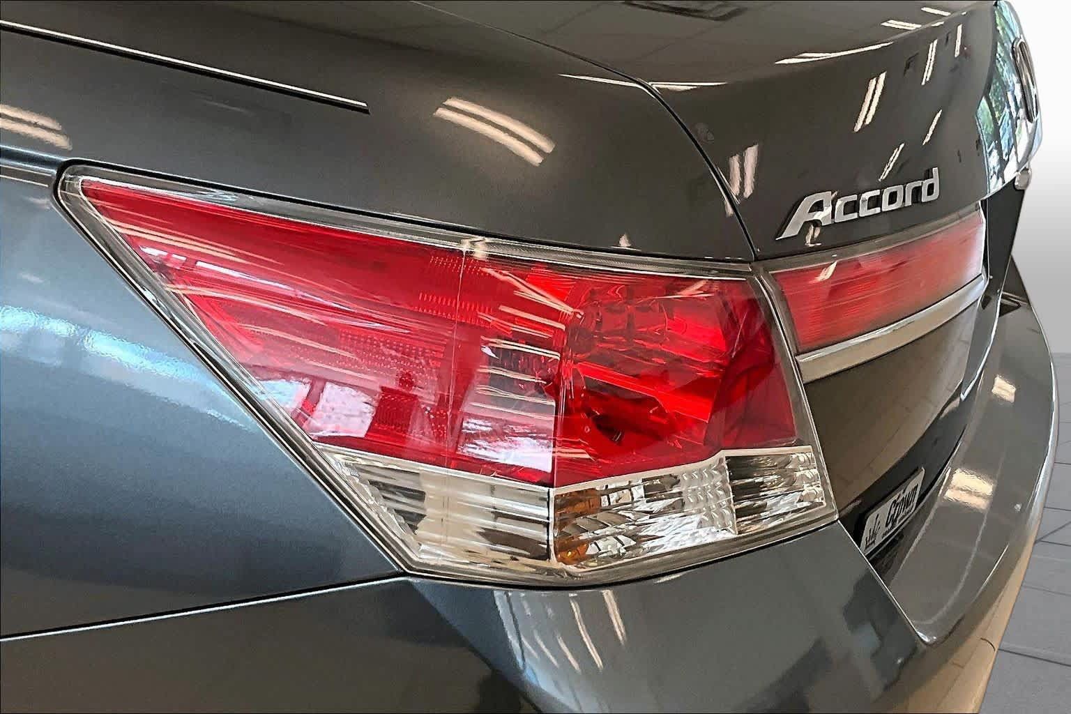 Used 2012 Honda Accord EX-L image 26