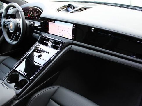 Certified 2026 Porsche Panamera 4S AWD/4WD image 27