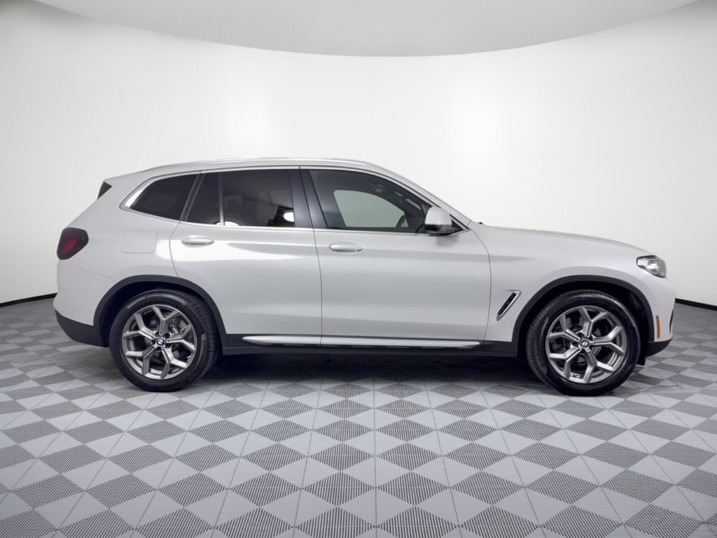 Used 2023 BMW X3 xDrive30i w/ Convenience Package w/ZPA AWD/4WD image 8