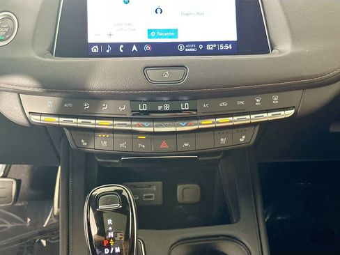Used 2023 Cadillac XT4 Sport AWD/4WD image 16