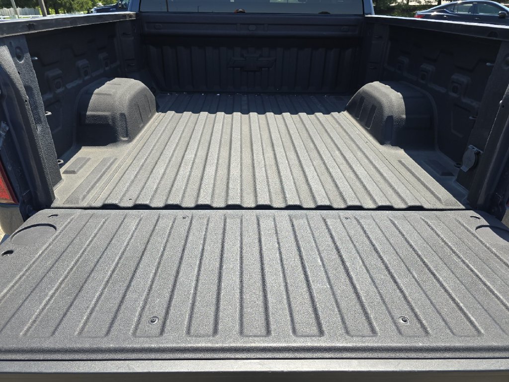 Used 2023 Chevrolet Silverado 1500 RST AWD/4WD image 22