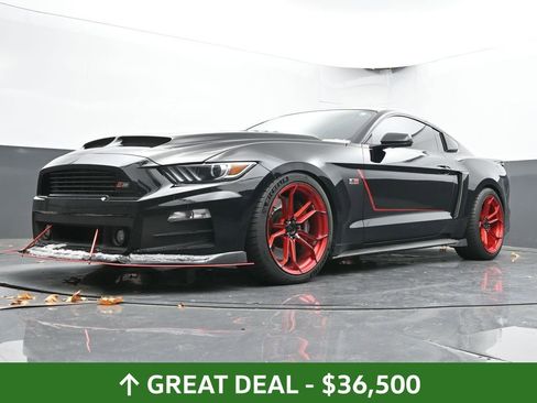 Used 2017 Ford Mustang GT Premium w/ GT Performance Package image 44