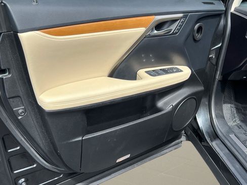 Certified 2022 Lexus RX 350 FWD w/ Premium Package image 11