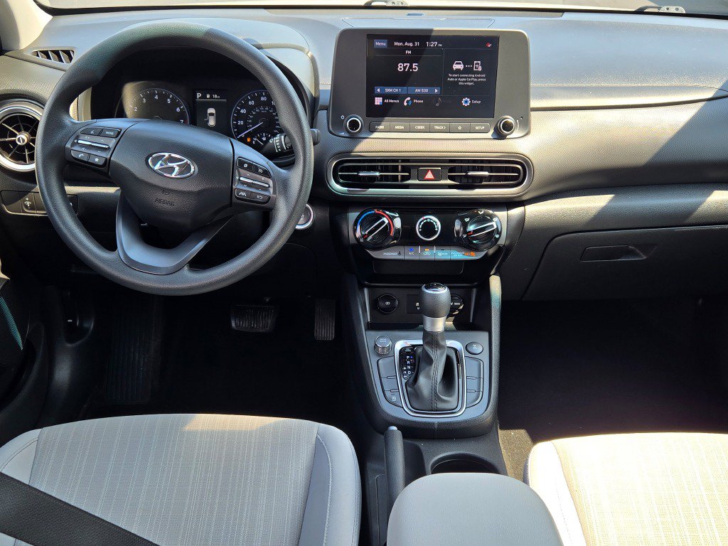 Used 2023 Hyundai Kona SEL w/ Cargo Package AWD/4WD image 18