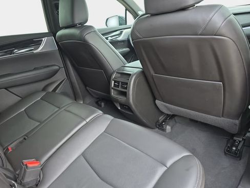 Used 2023 Cadillac XT5 Premium Luxury AWD/4WD image 13