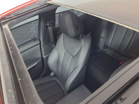 Used 2021 BMW 330i xDrive 330i xDrive w/ Convenience Package image 9