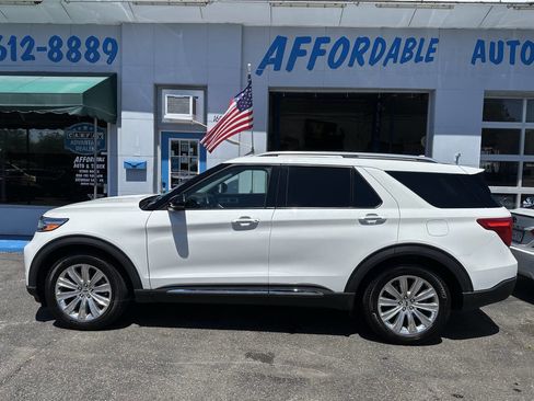 Used 2022 Ford Explorer Limited w/ Hybrid Equipment Group 310A RWD image 5