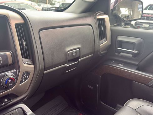 Used 2017 GMC Sierra 1500 Denali AWD/4WD image 13