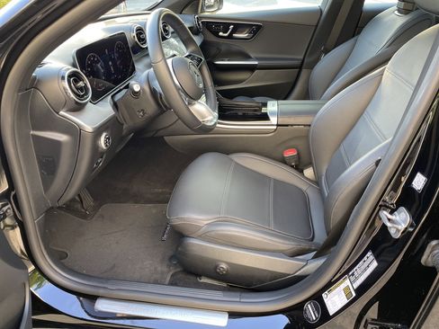 Certified 2025 Mercedes-Benz C 300 Sedan image 22