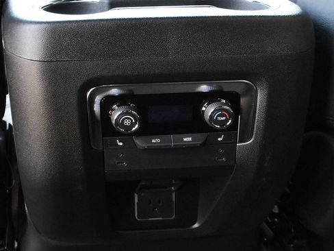 New 2026 Chevrolet Suburban Premier w/ Sun And Tow Package image 10