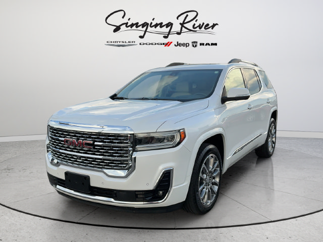 Used 2023 GMC Acadia Denali w/ Denali Technology Package AWD/4WD image 3