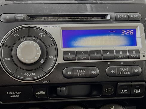 Used 2007 Honda Fit Sport image 26