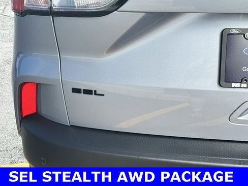 Used 2022 Ford Escape SEL w/ SEL Stealth AWD Package image 30