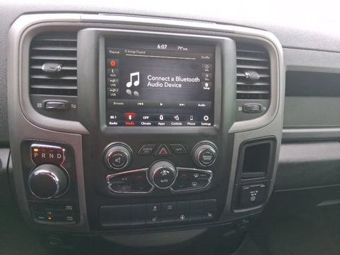 Used 2019 RAM 1500 Express w/ Wheel & Sound Group AWD/4WD image 18