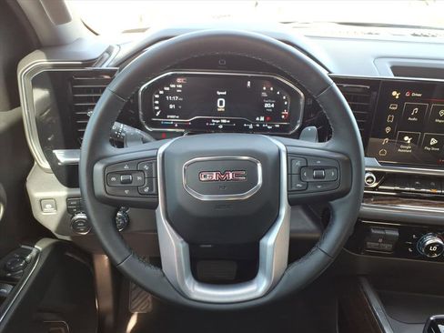 Used 2025 GMC Sierra 1500 Elevation w/ X31 Off-Road Package image 17