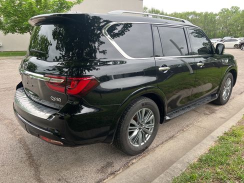 Used 2021 INFINITI QX80 Luxe image 5