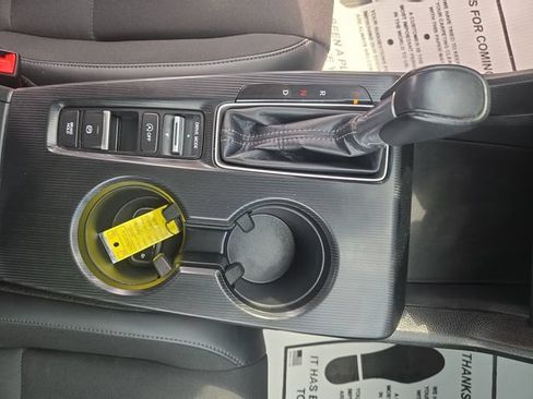Used 2023 Honda Civic Sport image 24