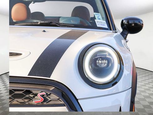 Used 2023 MINI Cooper S image 5