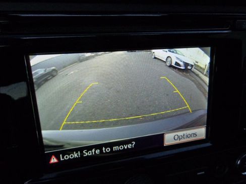 Used 2015 Volkswagen Jetta GLI SEL image 13