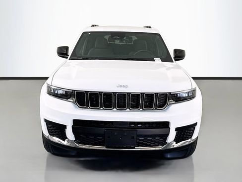 New 2026 Jeep Grand Cherokee L 4WD image 2