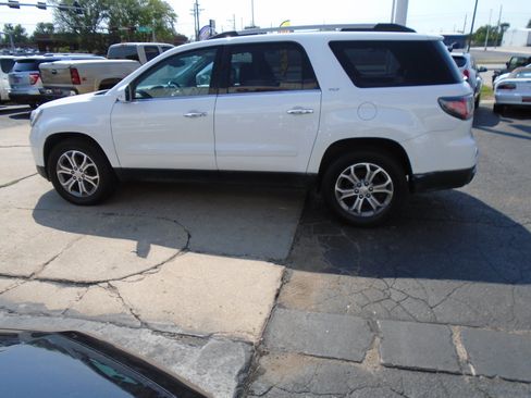 Used 2016 GMC Acadia SLT AWD/4WD image 5