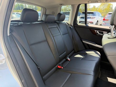 Used 2015 Mercedes-Benz GLK 350 4MATIC image 18