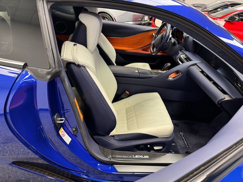 Used 2018 Lexus LC 500 Coupe image 16