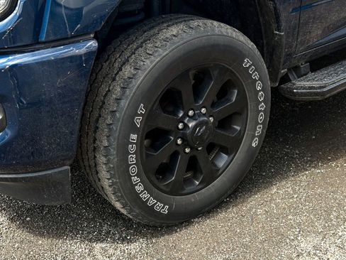 Used 2023 RAM 3500 Laramie w/ Night Edition image 8