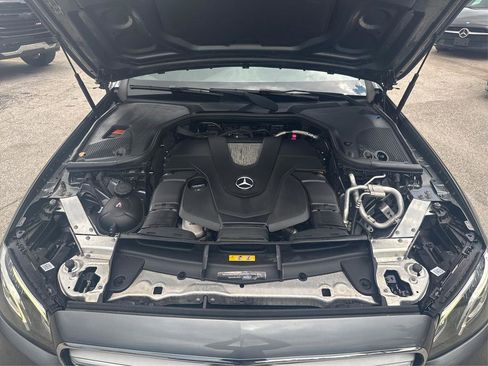 Used 2019 Mercedes-Benz E 450 4MATIC Sedan image 11