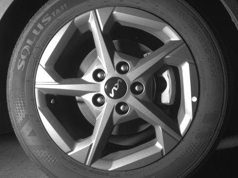 Used 2025 Kia K4 FWD image 13