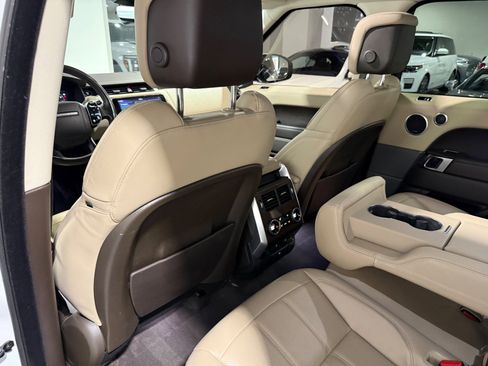 Used 2018 Land Rover Range Rover Sport HSE image 63