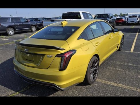 Certified 2025 Cadillac CT5 V Blackwing w/ Carbon Fiber 2 Package RWD image 3