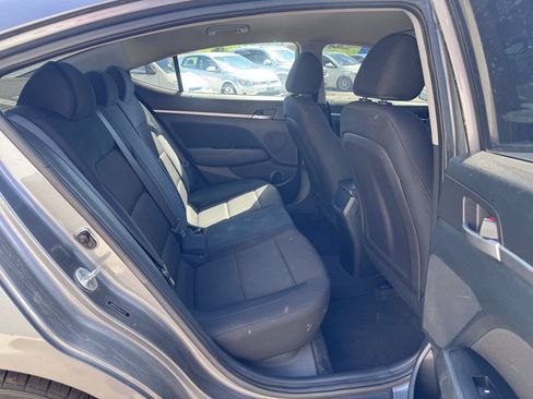 Used 2019 Hyundai Elantra SEL w/ Cargo Package FWD image 14