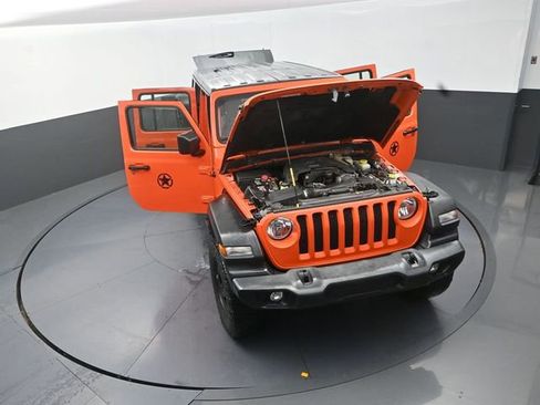 Used 2019 Jeep Wrangler Unlimited Sport AWD/4WD image 31