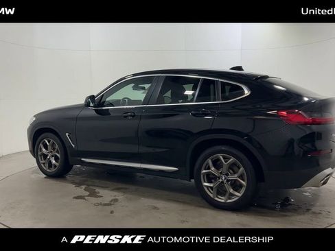 Used 2023 BMW X4 xDrive30i w/ Parking Assistance Package image 6